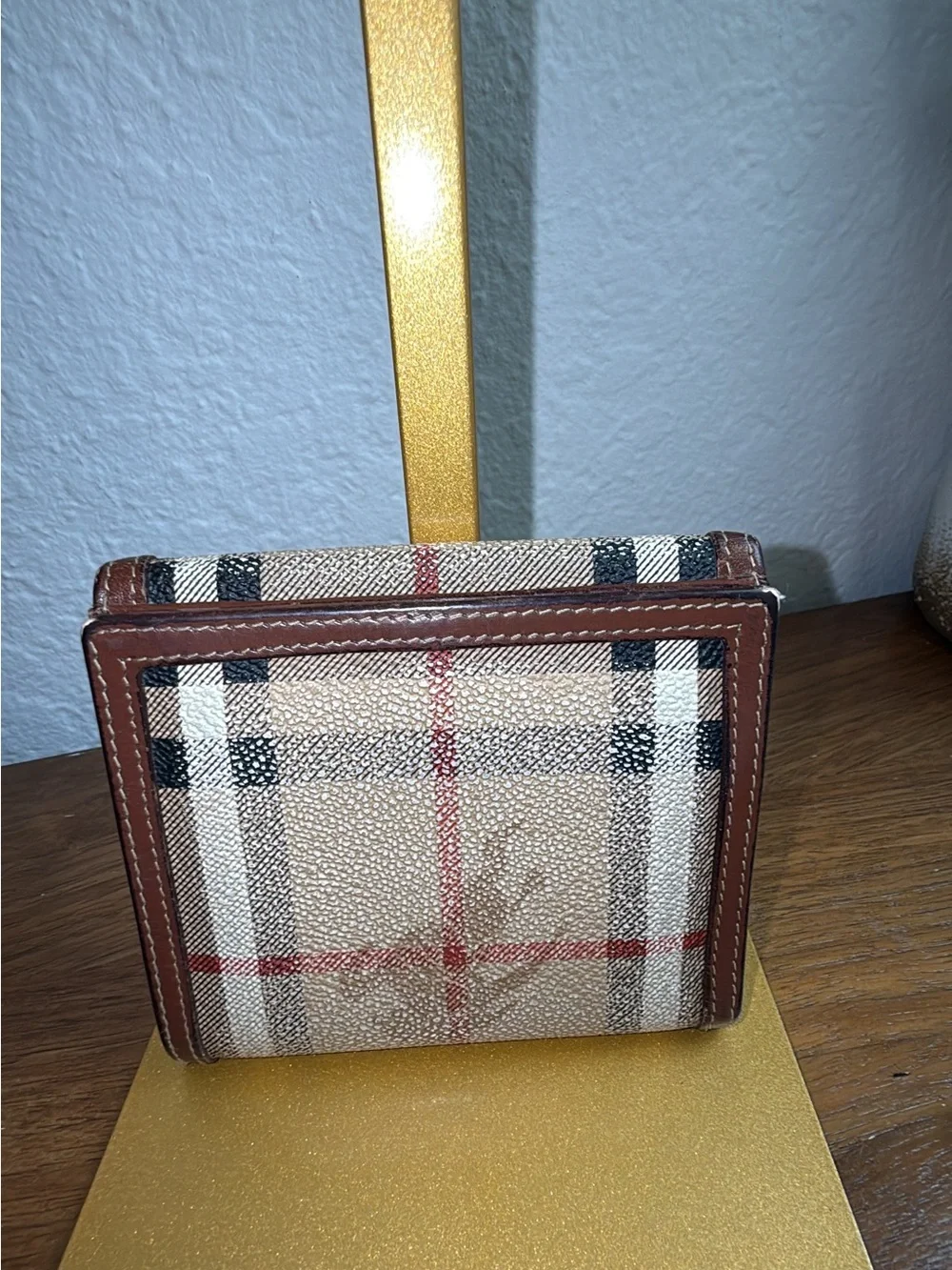 Burberrys vintage Nova check canvas wallet Authentication included